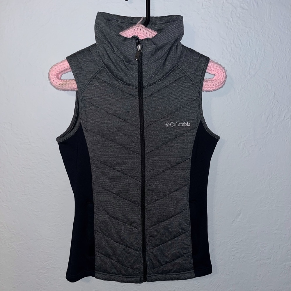 Columbia Vest